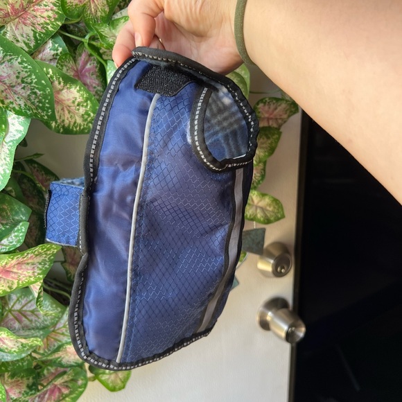 NWT top paw 🐾 reflective reversible blue coat for dogs size XS. - Picture 6 of 16